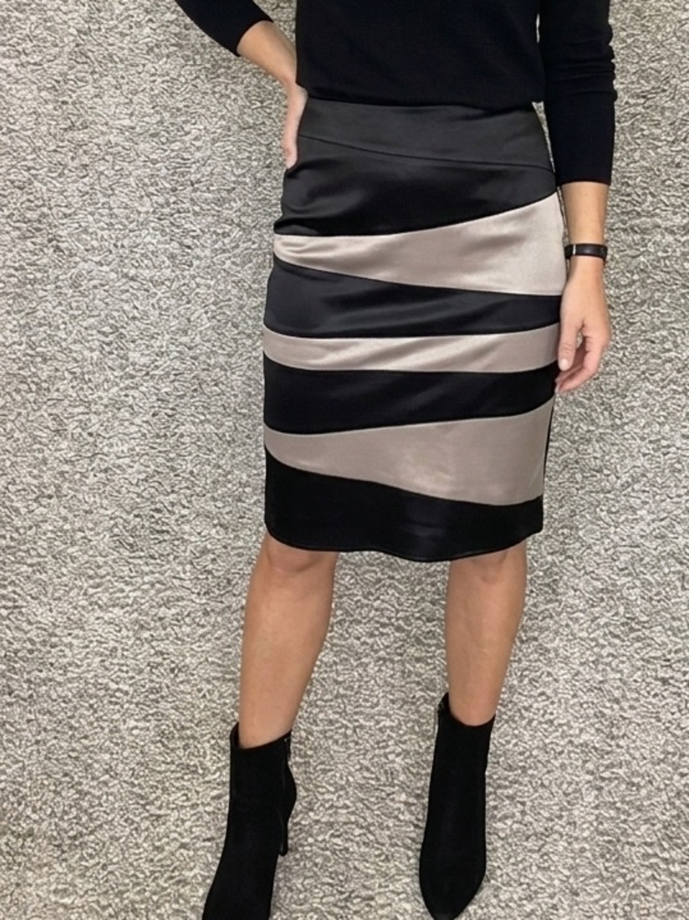 Pencil skirt size M (38) European Satin Classic Office party colorblock straight